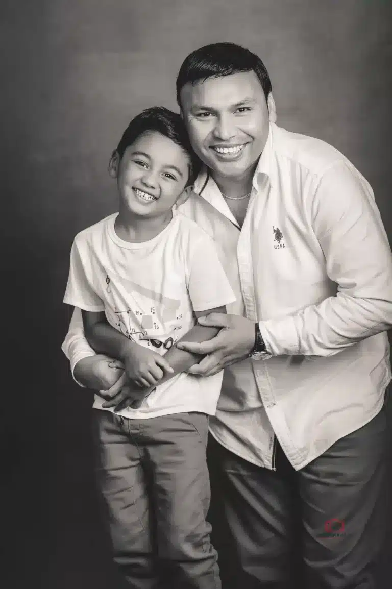 Discover top-rated family photographers near me for stunning portraits